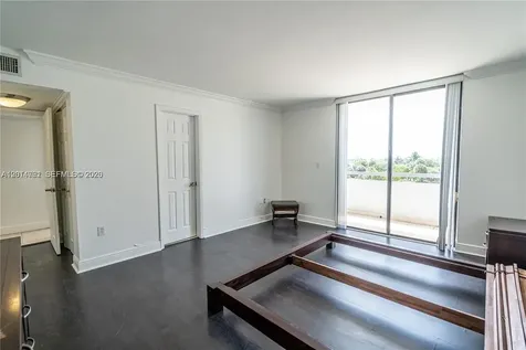 7300 Wayne Avenue Miami Beach FL 33141