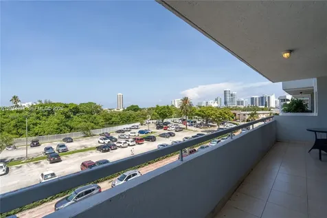 7300 Wayne Avenue Miami Beach FL 33141