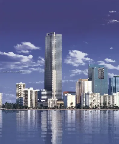 1425 Brickell Avenue Miami FL 33131