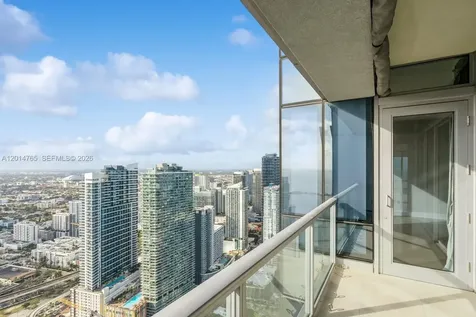 1425 Brickell Avenue Miami FL 33131