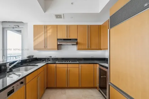 1425 Brickell Avenue Miami FL 33131