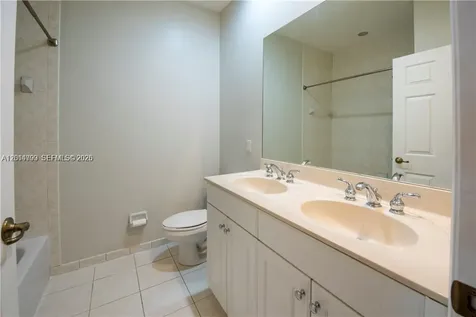 3371 Lakeside Drive Davie FL 33328