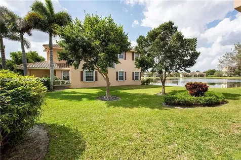 3371 Lakeside Drive Davie FL 33328