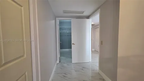3610 Yacht Club Drive Aventura FL 33180