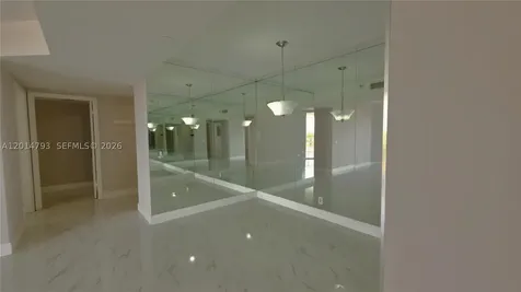 3610 Yacht Club Drive Aventura FL 33180