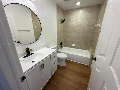 18858 NW 85th Court Hialeah FL 33015