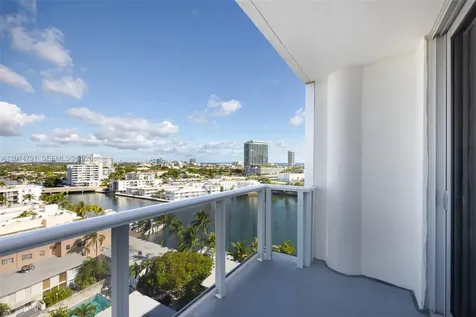 900 Bay Drive Miami Beach FL 33141
