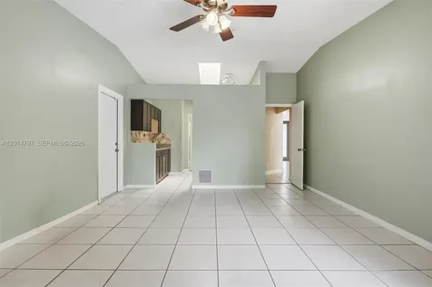 14941 SW 45th Terrace Miami FL 33185