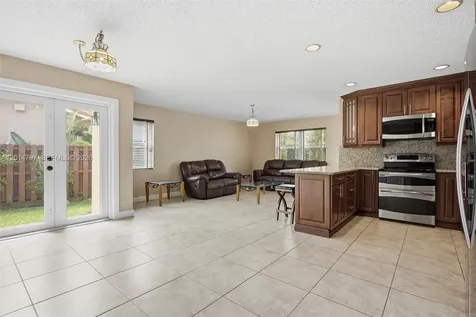 14941 SW 45th Terrace Miami FL 33185