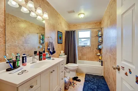 1580 SW 164th Avenue Pembroke Pines FL 33027
