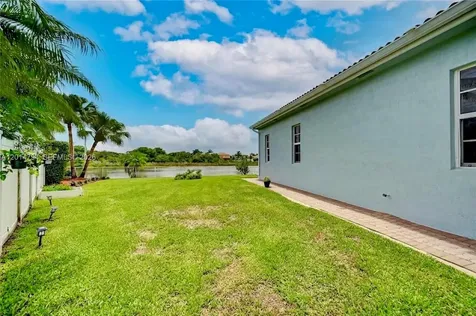 1580 SW 164th Avenue Pembroke Pines FL 33027
