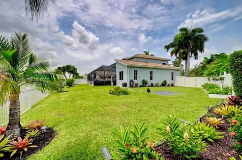 1580 SW 164th Avenue Pembroke Pines FL 33027