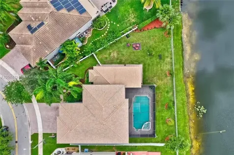 1580 SW 164th Avenue Pembroke Pines FL 33027