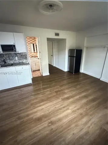 7546 NW 2nd Terrace Miami FL 33126