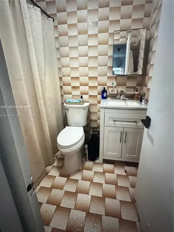 7546 NW 2nd Terrace Miami FL 33126