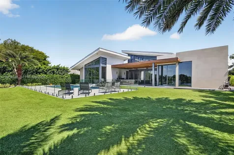 1830 NE 193rd Street Miami FL 33179