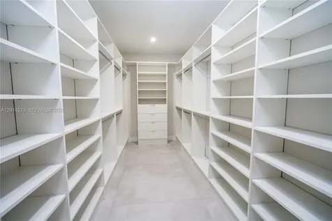 2745 SW 23 Terrace Miami FL 33145