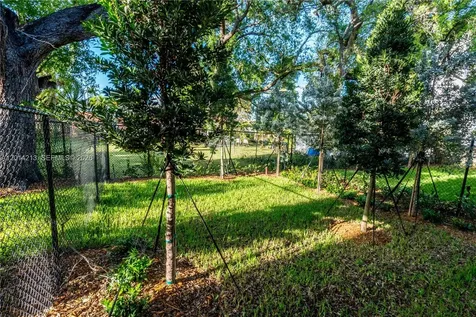 2745 SW 23 Terrace Miami FL 33145
