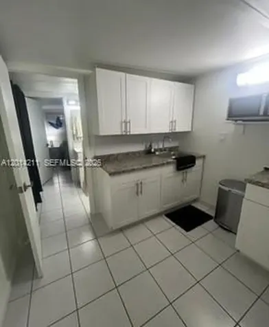 114 Lone Pine Drive Hallandale Beach FL 33009