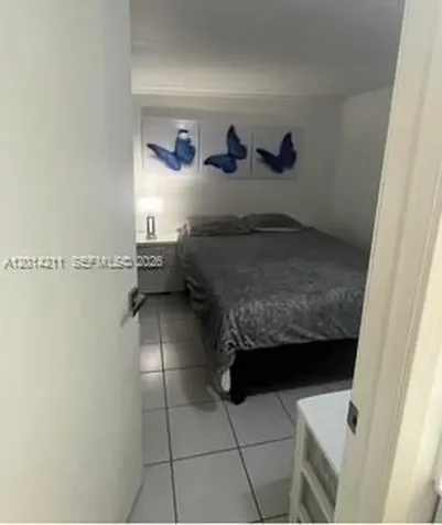 114 Lone Pine Drive Hallandale Beach FL 33009