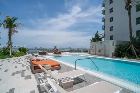 488 NE 18th Street Miami FL 33132