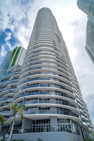 488 NE 18th Street Miami FL 33132