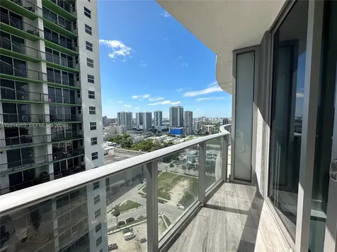 488 NE 18th Street Miami FL 33132