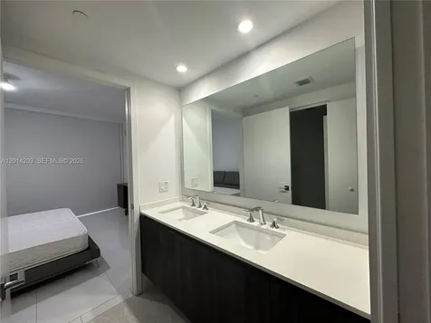 488 NE 18th Street Miami FL 33132