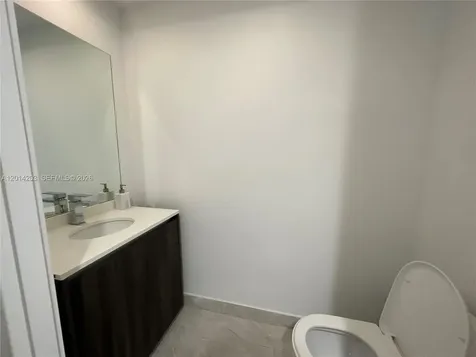488 NE 18th Street Miami FL 33132