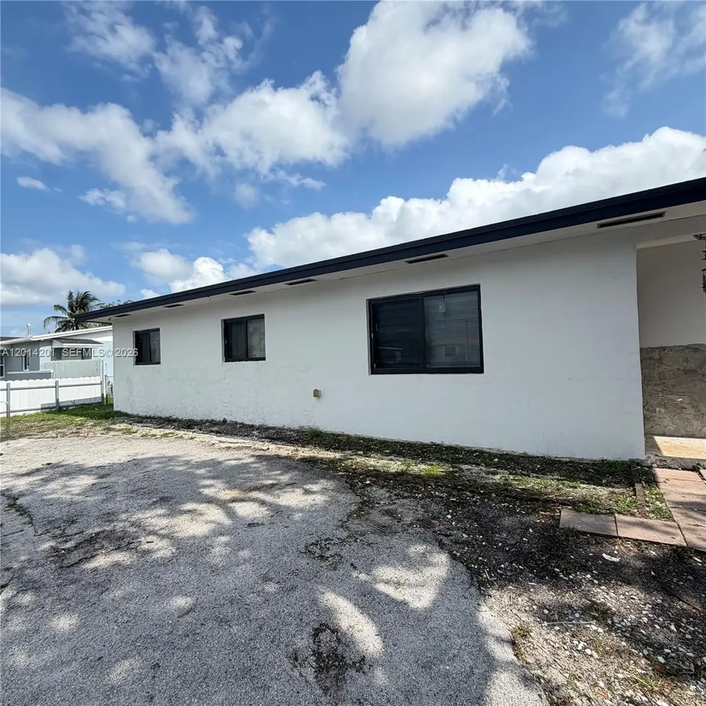 1410 NW 199th Street Miami Gardens FL 33169