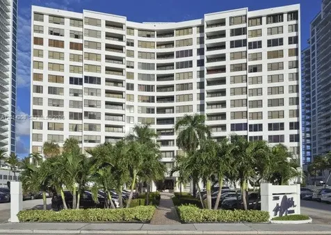 3505 S Ocean Drive Hollywood FL 33019