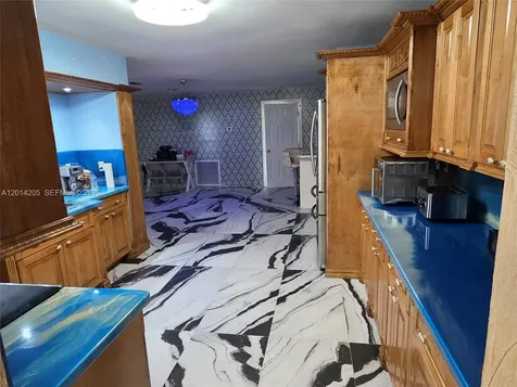 5240 SW 10th Court Plantation FL 33317