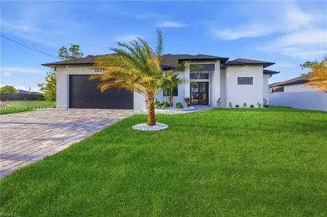1031 SW 1st Terrace Cape Coral FL 33991