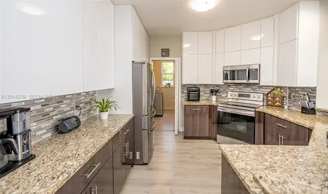 Pembroke Pines FL 33028