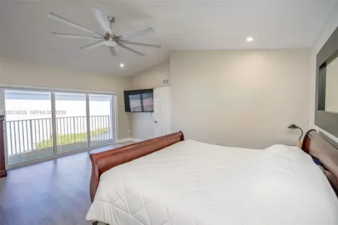 Pembroke Pines FL 33028