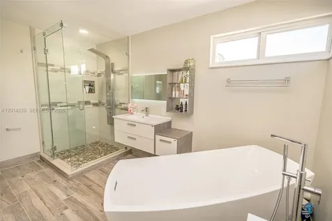 Pembroke Pines FL 33028