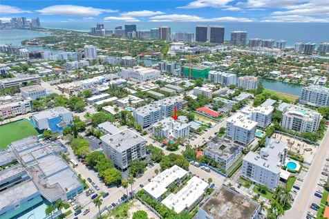 1075 93rd Street Bay Harbor Islands FL 33154