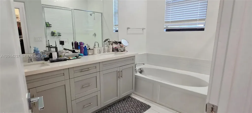 4971 Whispering Way Fort Lauderdale FL 33312