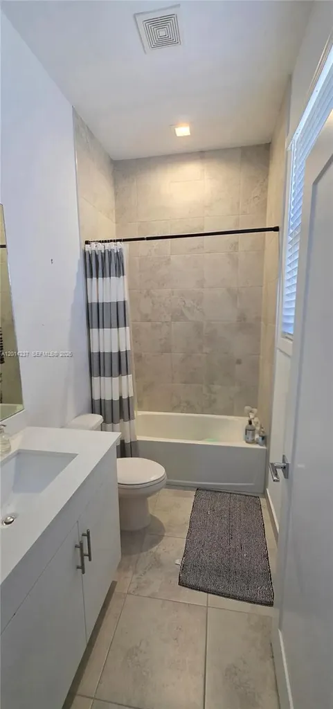 4971 Whispering Way Fort Lauderdale FL 33312