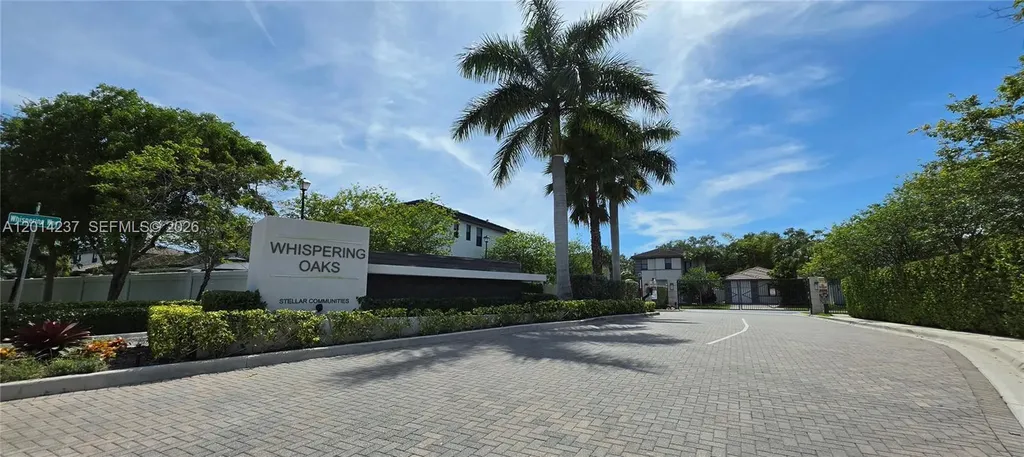 4971 Whispering Way Fort Lauderdale FL 33312