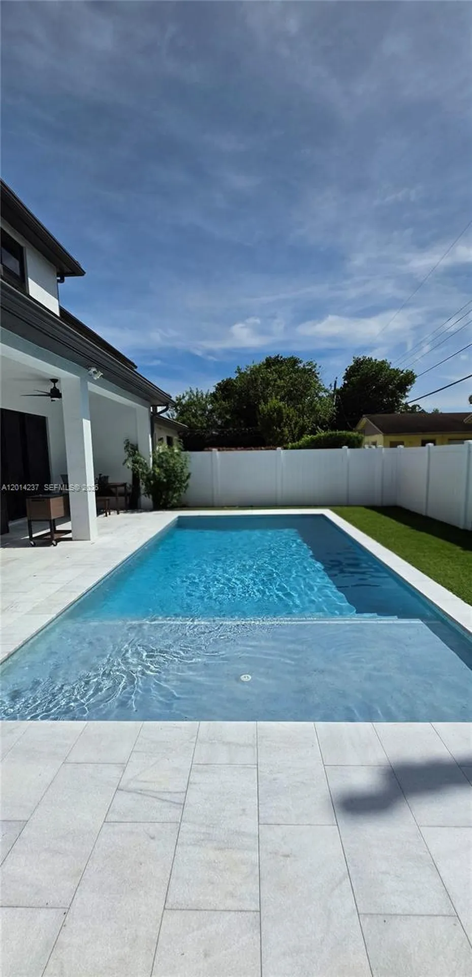 4971 Whispering Way Fort Lauderdale FL 33312