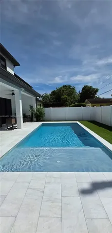 4971 Whispering Way Fort Lauderdale FL 33312