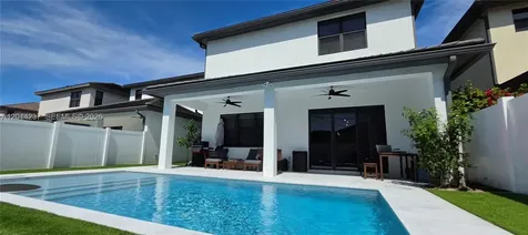 4971 Whispering Way Fort Lauderdale FL 33312