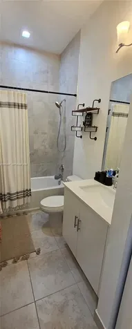 4971 Whispering Way Fort Lauderdale FL 33312