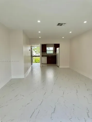 21911 Lake Forest Circle Boca Raton FL 33433