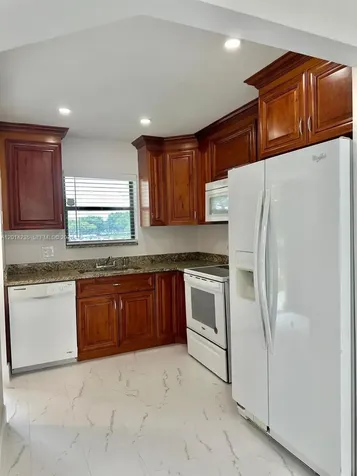 21911 Lake Forest Circle Boca Raton FL 33433