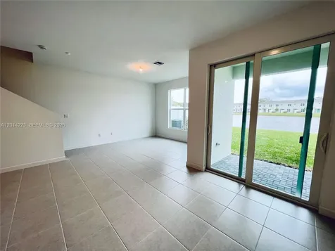 6923 Harbours Edge Avenue Lake Worth FL 33467