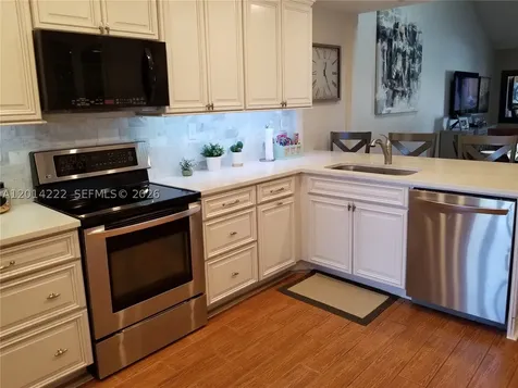 8509 Shadow Court Coral Springs FL 33071