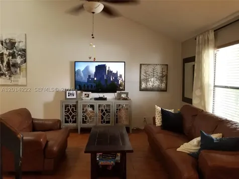 8509 Shadow Court Coral Springs FL 33071