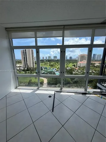 20100 W Country Club Drive Aventura FL 33180
